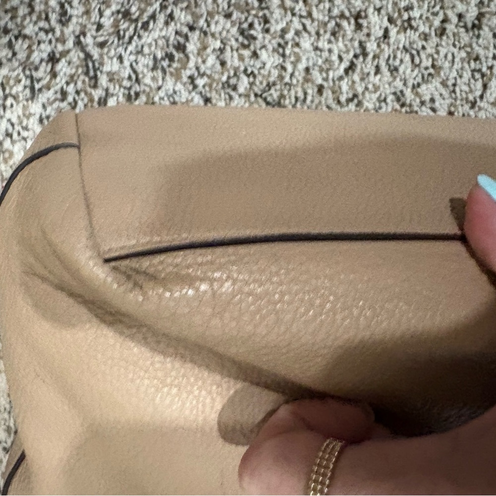 Coach Taylor Tan Leather Tote Bag - Picture 9 of 12